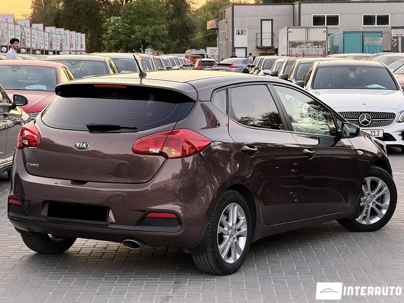 2013 Kia Ceed — Miniatură 3
