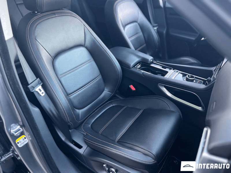 Jaguar F-Pace 2019 — Миниатюра 8