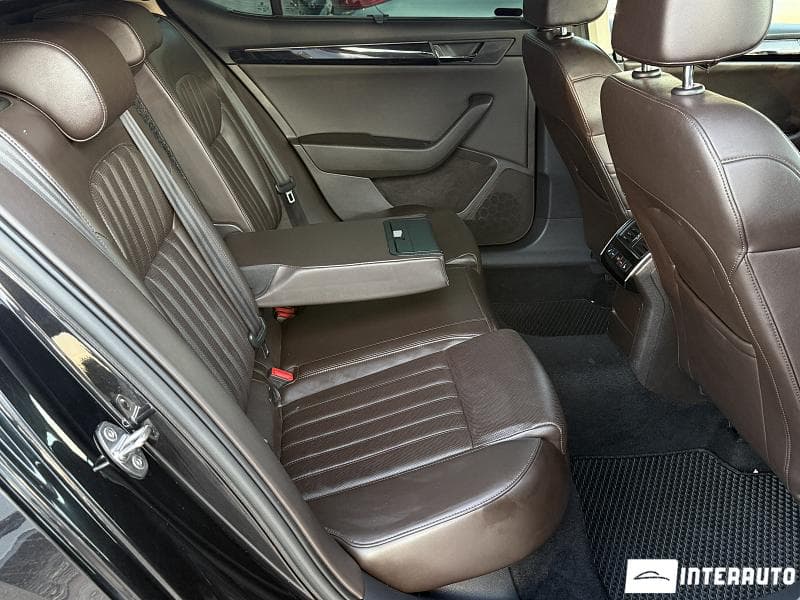 2016 Skoda Superb — Miniatură 21