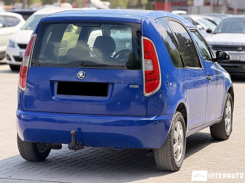 2008 Skoda Roomster — Miniatură 3