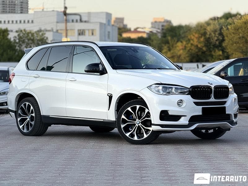 2016 BMW X5 4.0e — Miniatură 4