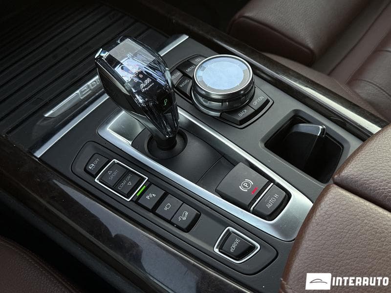2016 BMW X5 4.0e — Miniatură 17