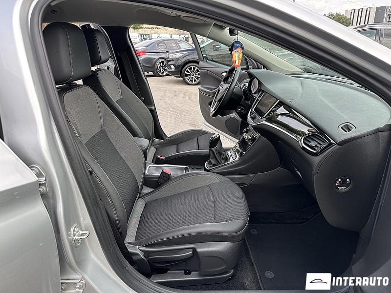 2021 Opel Astra — Miniatură 13