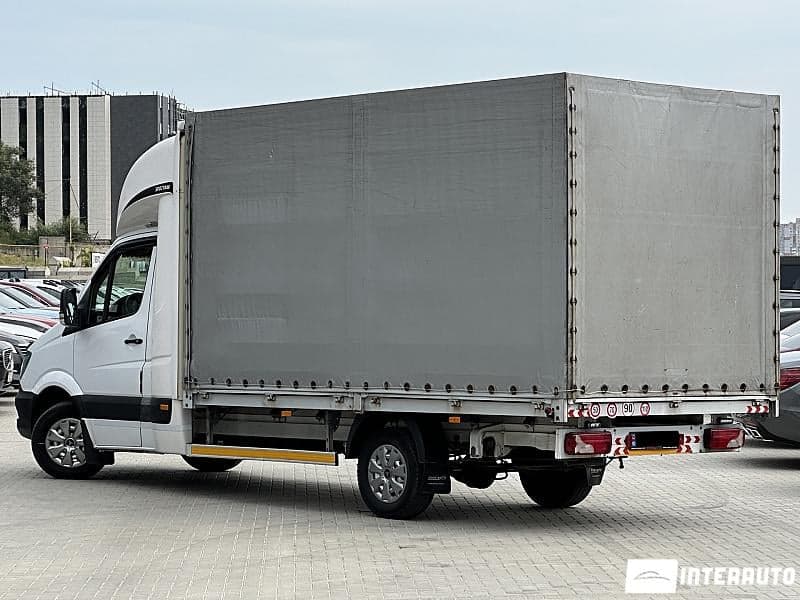 2018 Mercedes Sprinter — Miniatură 4