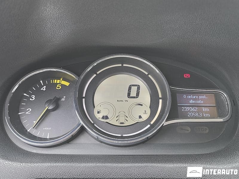 Renault Megane 2013 — Миниатюра 8