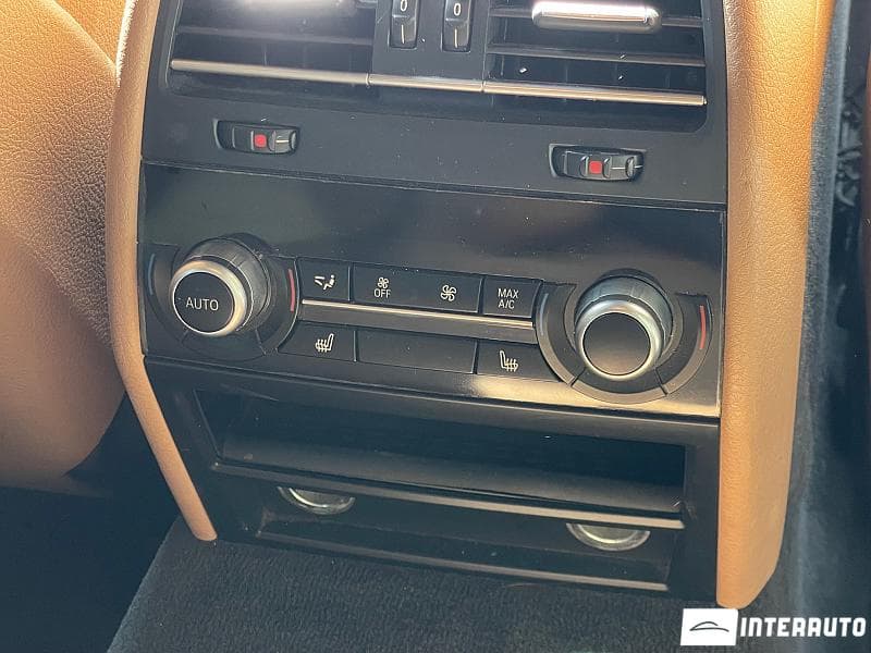 2013 BMW 750 — Miniatură 19