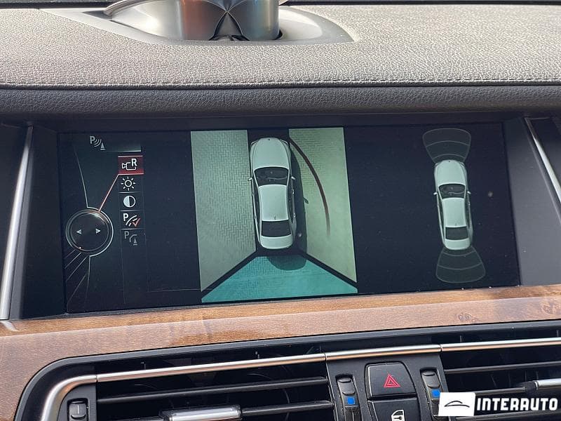 2013 BMW 750 — Miniatură 14