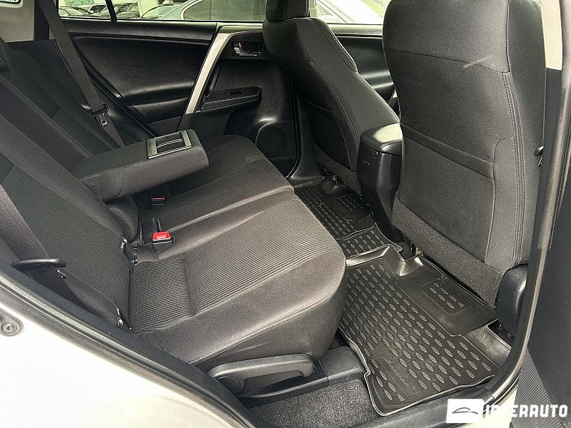 Toyota Rav-4 2015 — Миниатюра 17