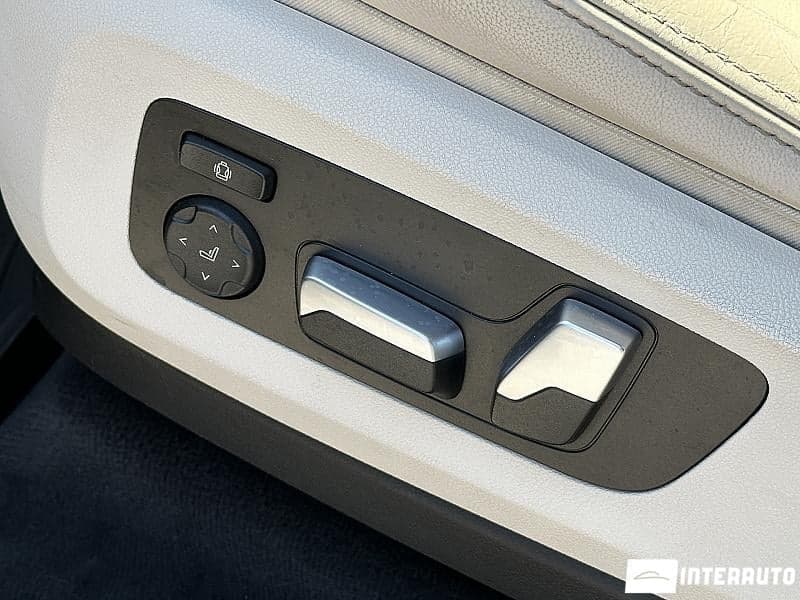 BMW X5 4.0i 2020 — Миниатюра 20