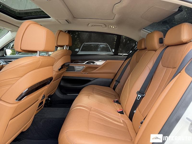 2016 BMW 740e — Miniatură 20