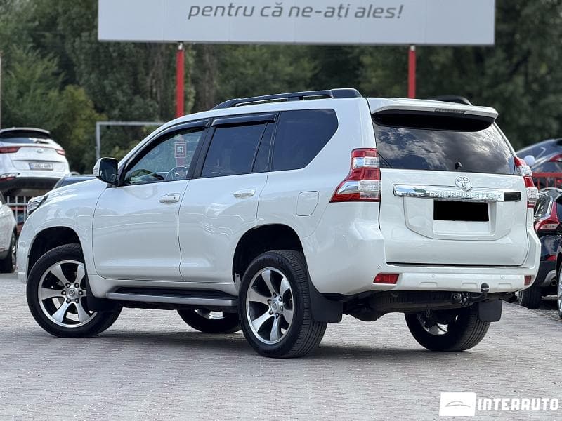 2013 Toyota Land Cruiser Prado — Miniatură 3
