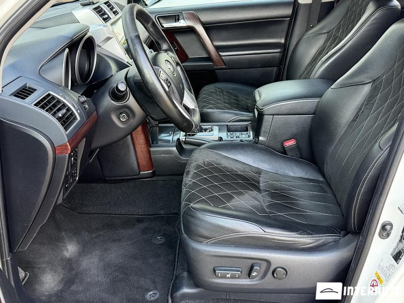 2013 Toyota Land Cruiser Prado — Miniatură 6