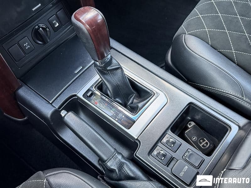 2013 Toyota Land Cruiser Prado — Miniatură 16