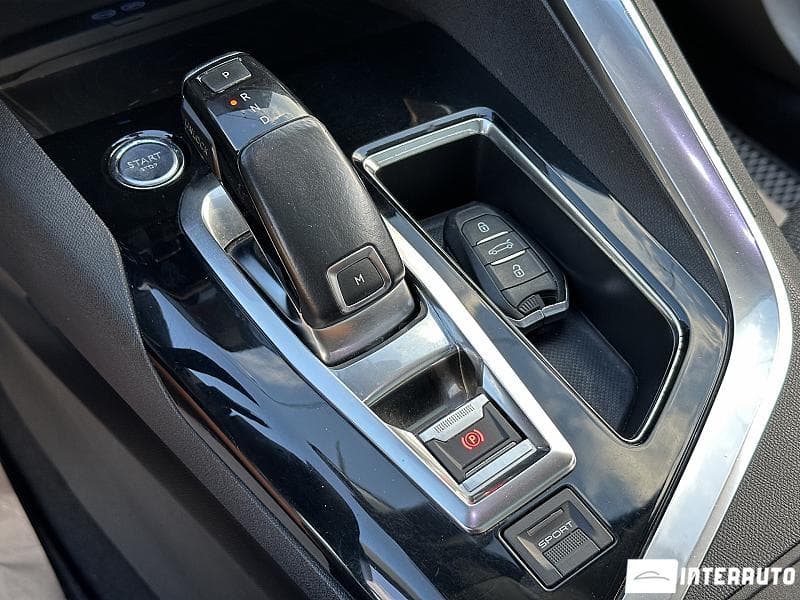 Peugeot 3008 2018 — Миниатюра 11