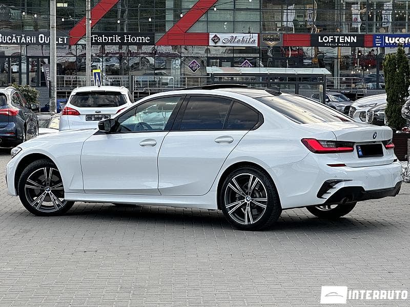 2019 BMW 330 — Miniatură 4