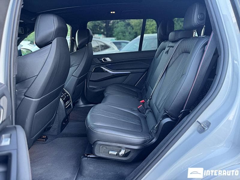 BMW X7 4.0d 2023 — Миниатюра 15