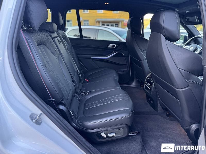 BMW X7 4.0d 2023 — Миниатюра 18
