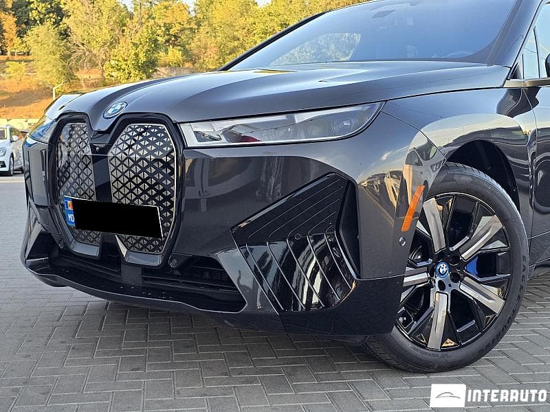 BMW iX xDrive50 2024 — Миниатюра 5
