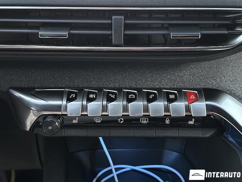 2019 Peugeot 5008 — Miniatură 10