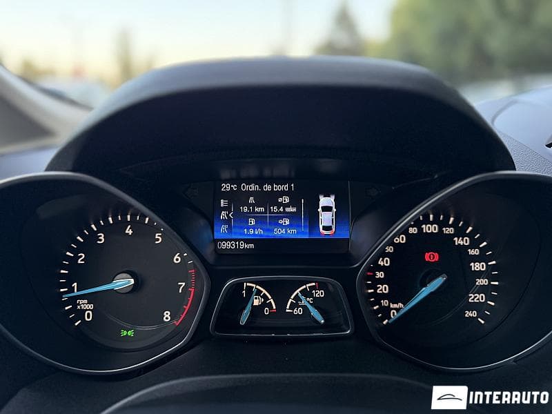 Ford C-MAX 2016 — Миниатюра 10