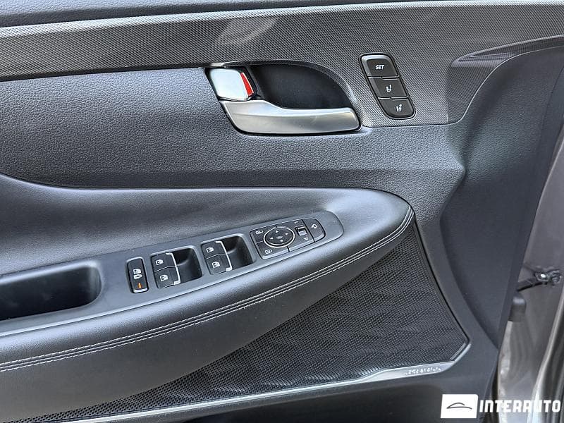 Hyundai Santa Fe 2023 — Миниатюра 25
