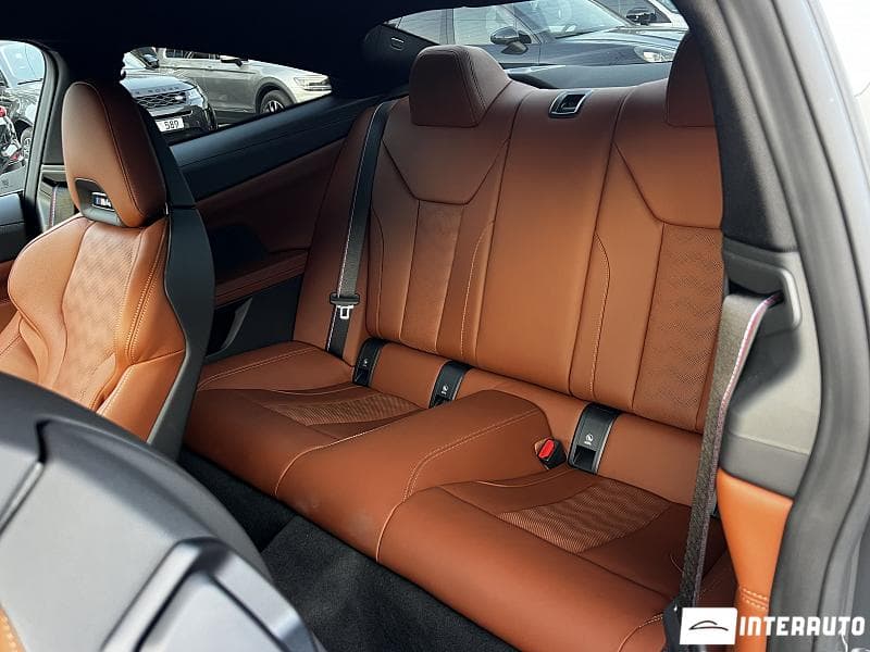 BMW M4 2025 — Миниатюра 8
