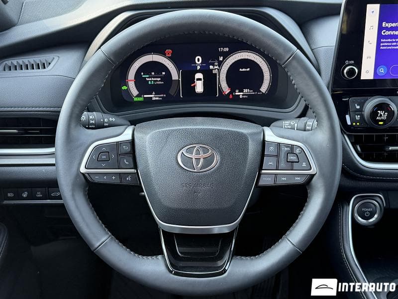 Toyota Grand Highlander 2025 — Миниатюра 13