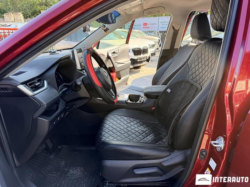 Toyota Rav-4 2018 — Миниатюра 5