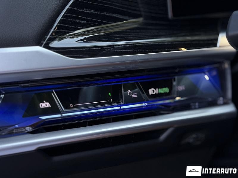 2022 BMW 760 — Miniatură 9