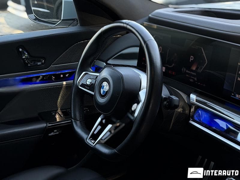 2022 BMW 760 — Miniatură 19