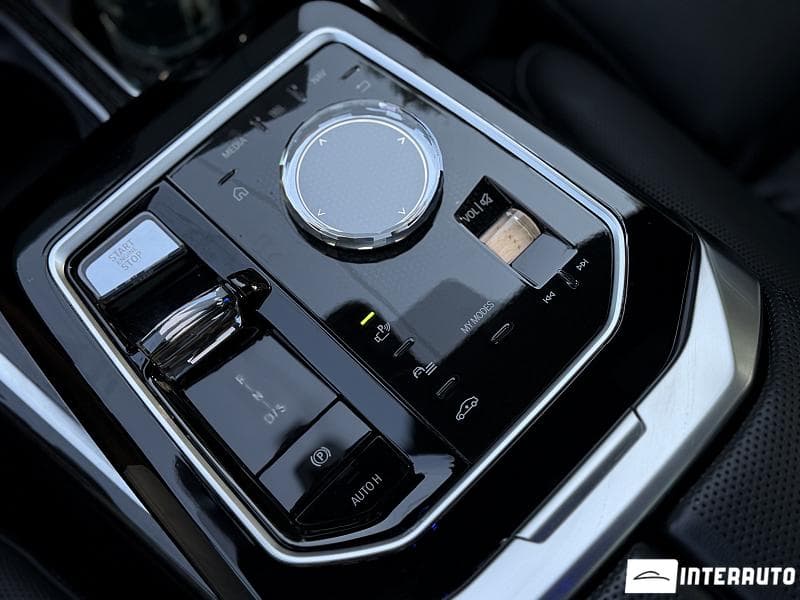 2022 BMW 760 — Miniatură 17
