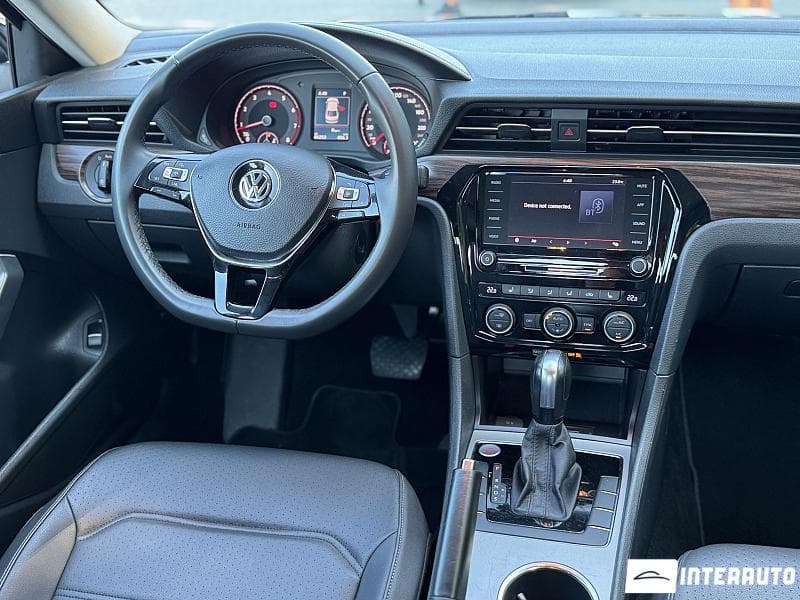 2022 Volkswagen Passat — Miniatură 11