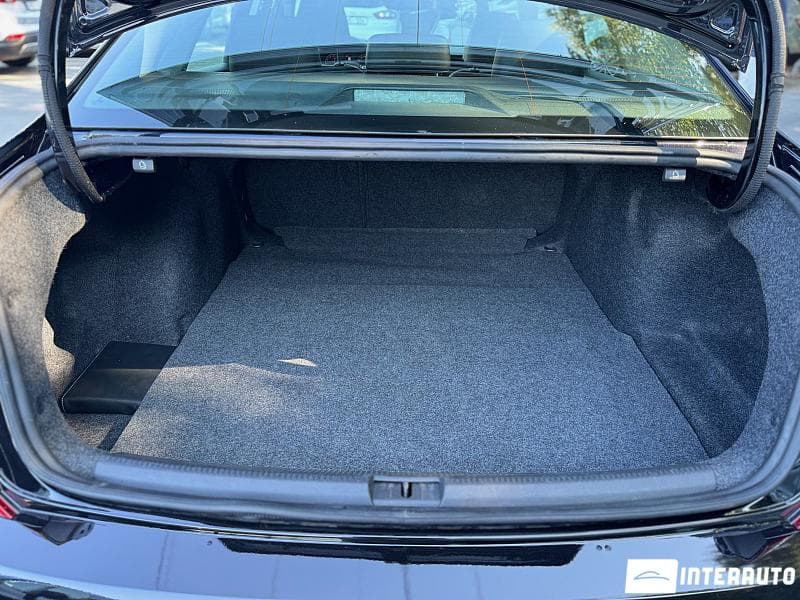 2022 Volkswagen Passat — Miniatură 17
