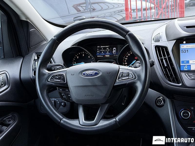 2017 Ford Kuga — Miniatură 8