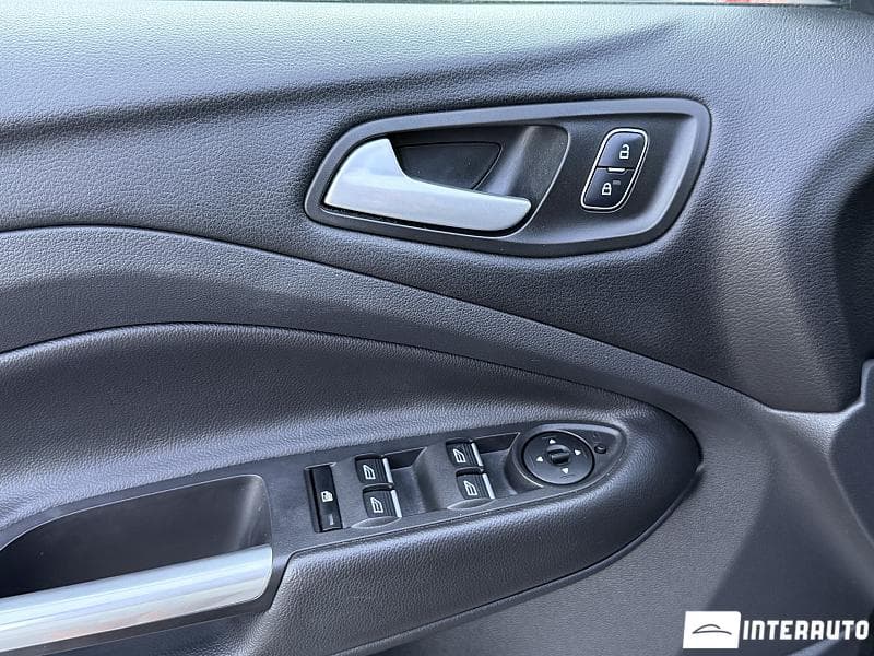 2017 Ford Kuga — Miniatură 20