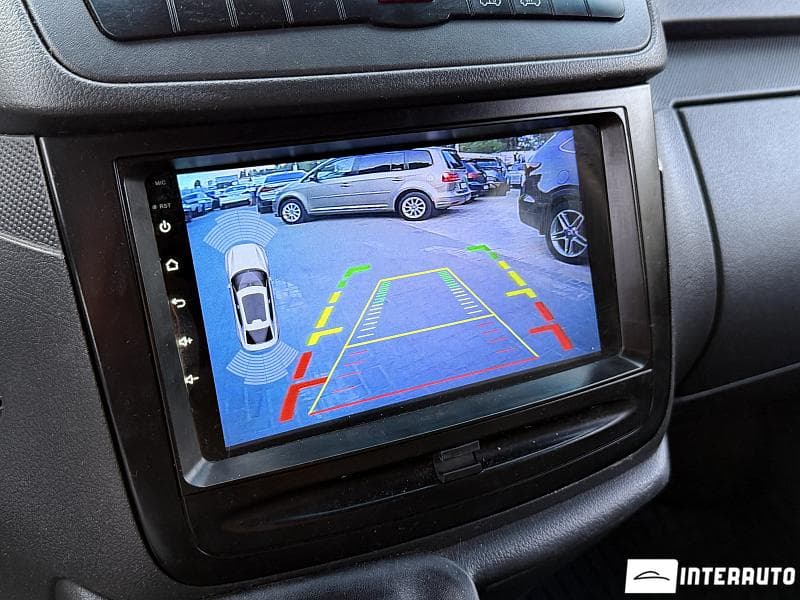 2011 Mercedes Vito — Miniatură 10