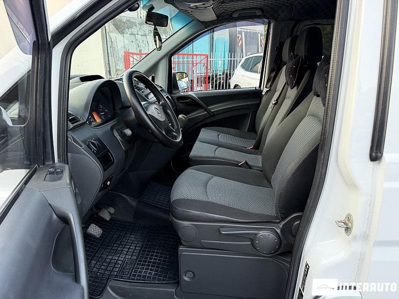 2011 Mercedes Vito — Miniatură 5