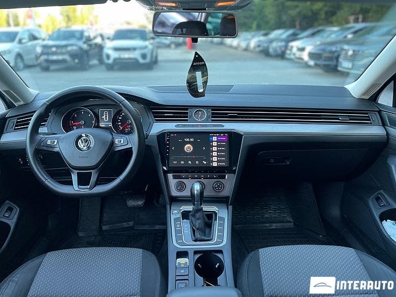 2016 Volkswagen Passat — Miniatură 13