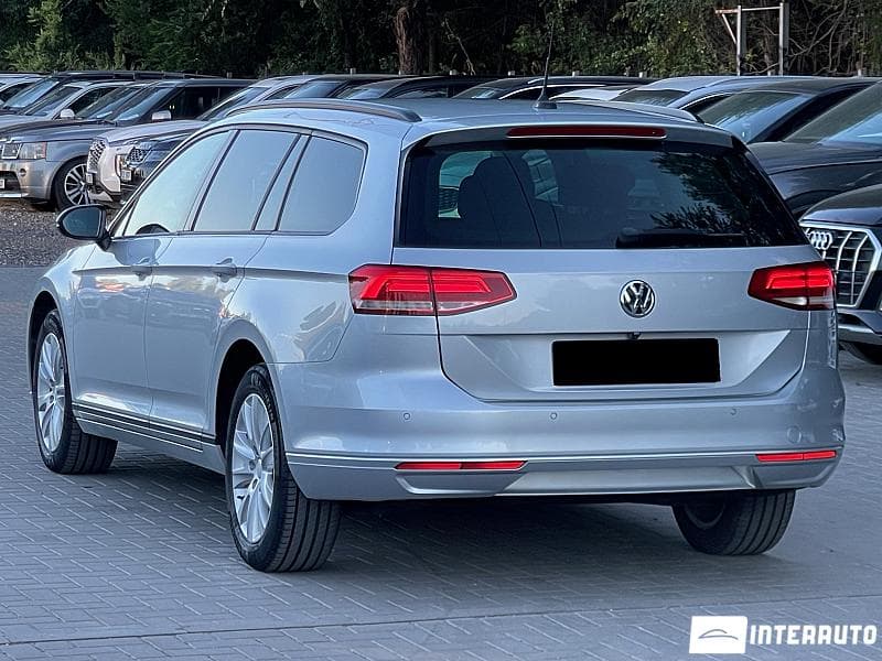 2016 Volkswagen Passat — Miniatură 4