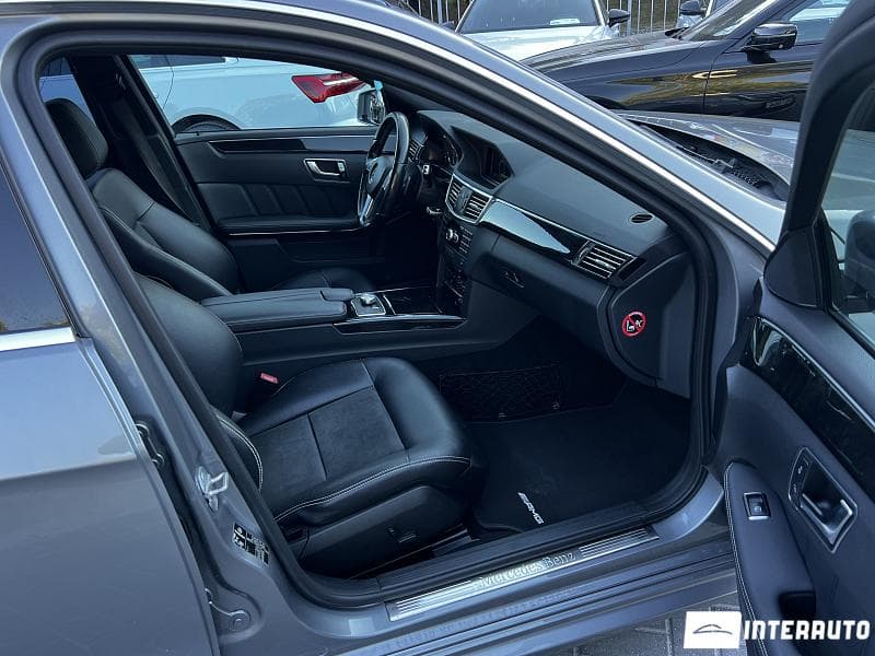 2012 Mercedes E 220 — Miniatură 7