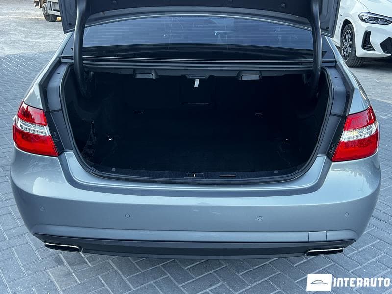 2012 Mercedes E 220 — Miniatură 17