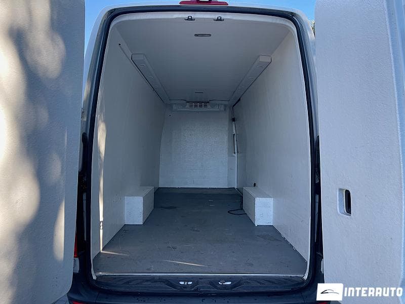 2021 Mercedes Sprinter — Miniatură 17