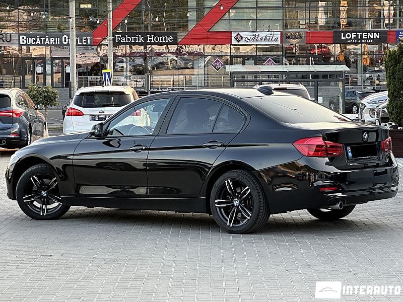 2018 BMW 318 — Miniatură 4
