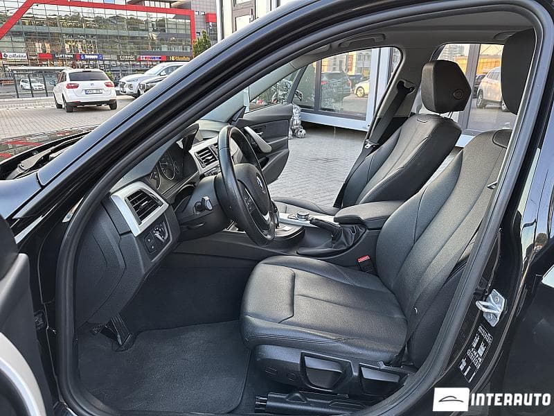 2018 BMW 318 — Miniatură 5