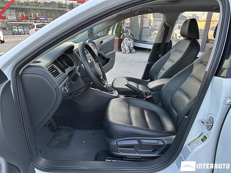 2017 Volkswagen Jetta — Miniatură 5