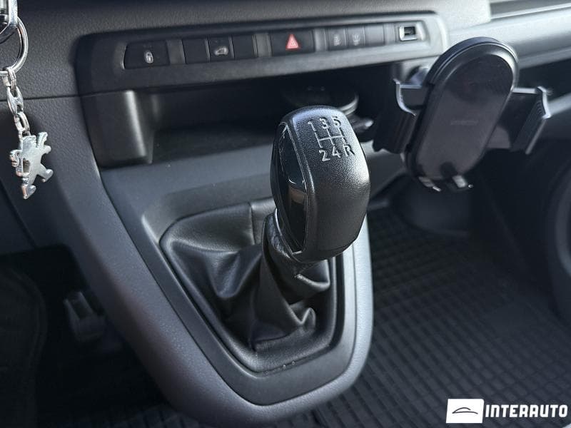 2016 Peugeot Expert — Miniatură 15