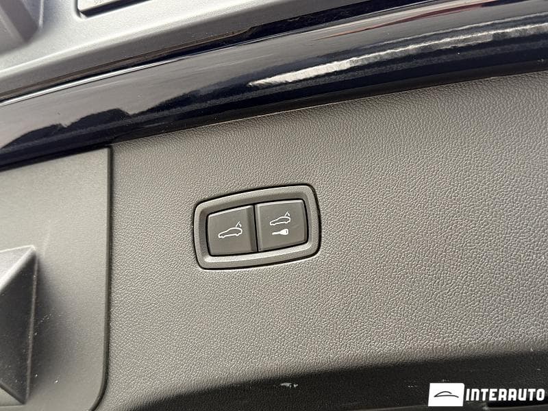 2020 Porsche Cayenne Turbo S-E Hybrid Coupe — Miniatură 24
