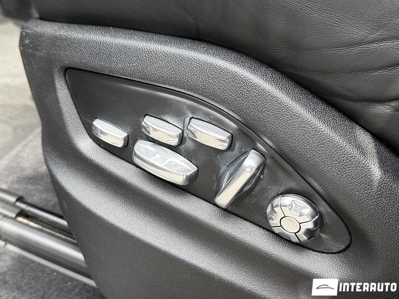 2020 Porsche Cayenne Turbo S-E Hybrid Coupe — Miniatură 16