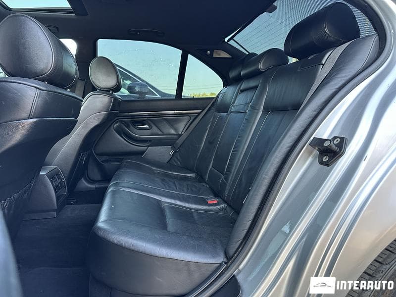 2003 BMW 525 — Miniatură 17