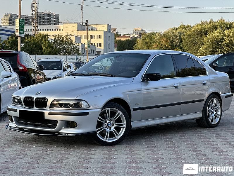 BMW 525